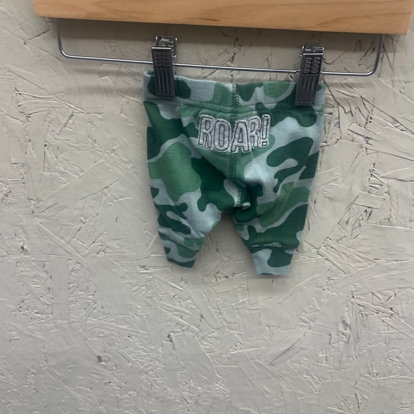 EUC Carters newborn Camo pants