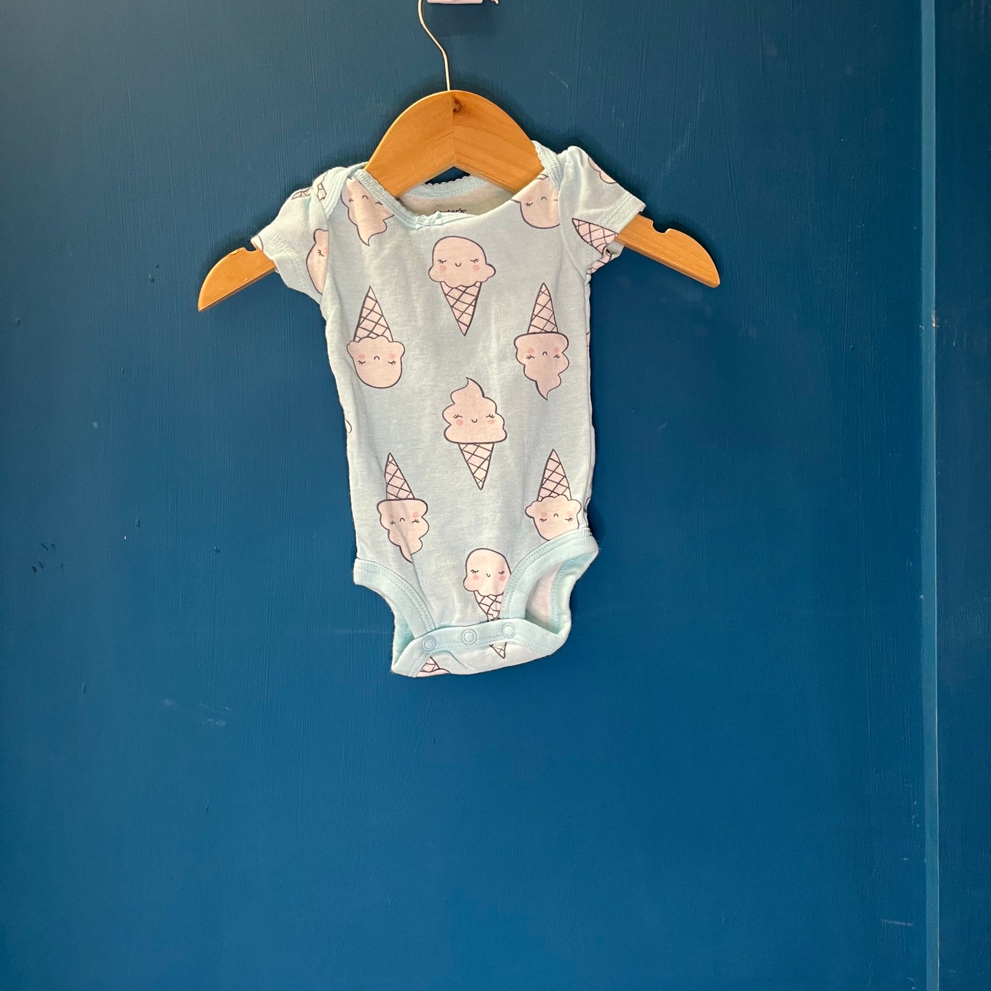 EUC Carters newborn blue ice cream SS Onsie