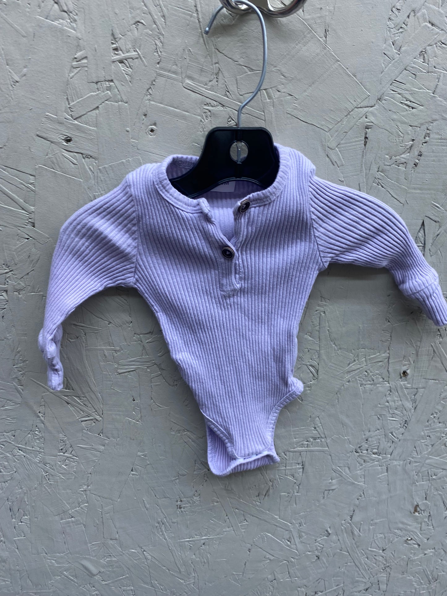 EUC no brand 0-3m purple LS ribbed onesie
