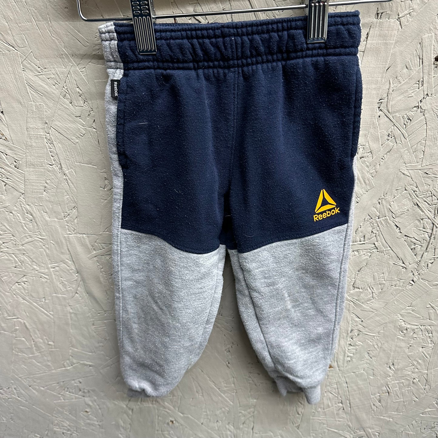 GUC Reebok 2T Grey/Navy Jogging Pants