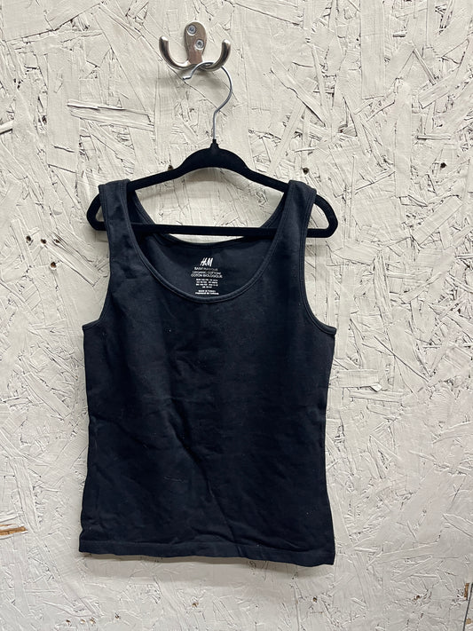 EUC H&M 12/14y basic tank top