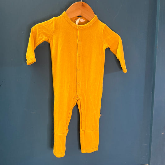 EUC Kyte 0-3 M yellow bamboo snap romper