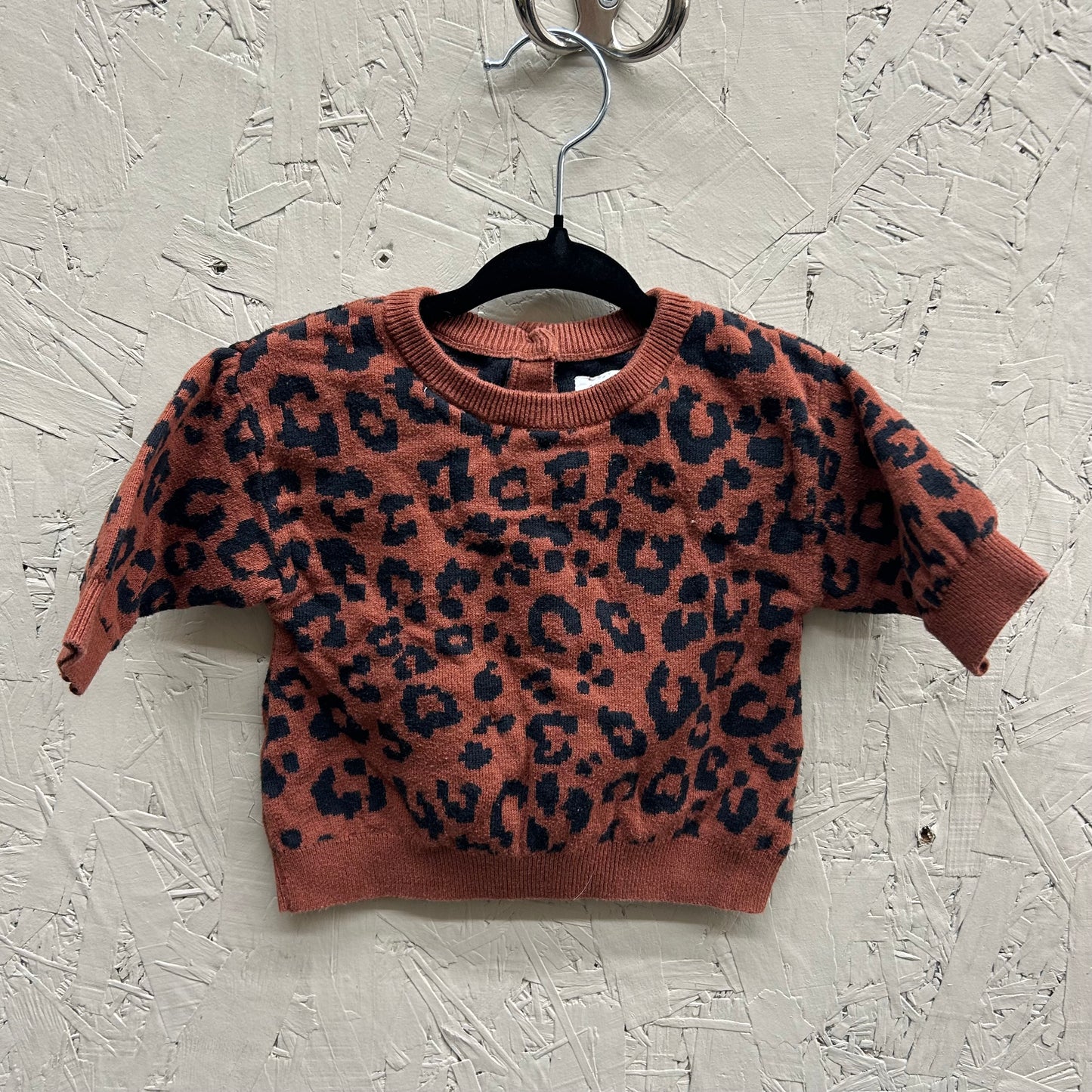 EUC Baby Gap 0-3M Rust/Black Leopard Print Sweater