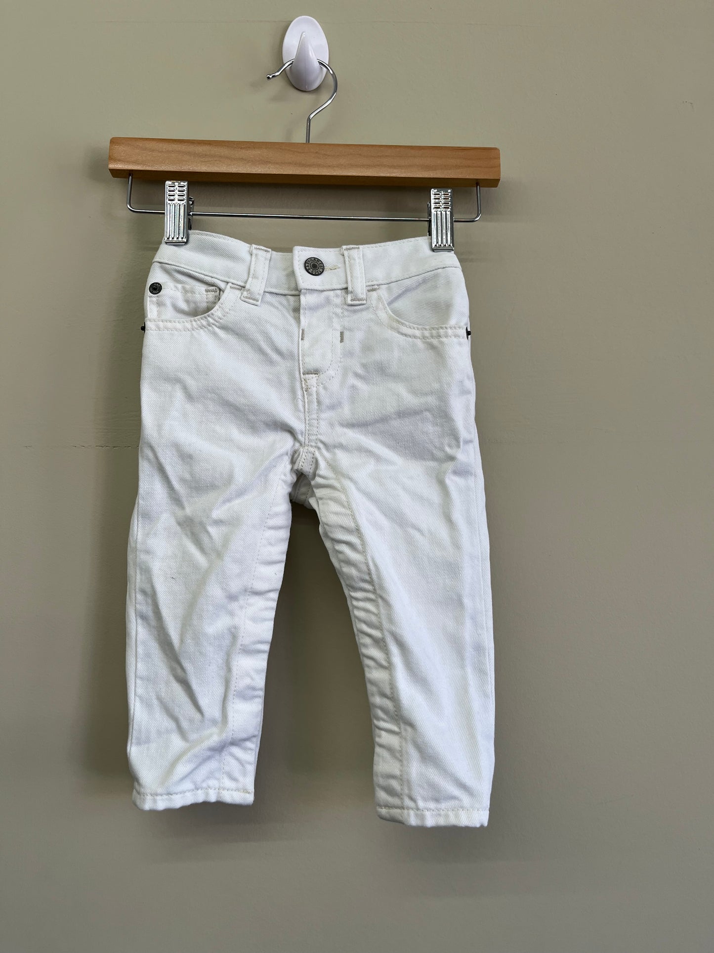 EUC Gap 12-18M White Denim Jeans