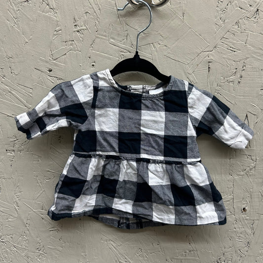 EUC Carters 3M Black/White Checkered/Plaid LS Dress