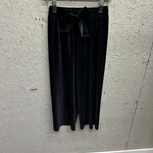 EUC Zara 9Y Black Ribbed Wide Leg Pants