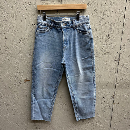 EUC Urban Kids Size 12Y Light Wash Raw Hem Jeans