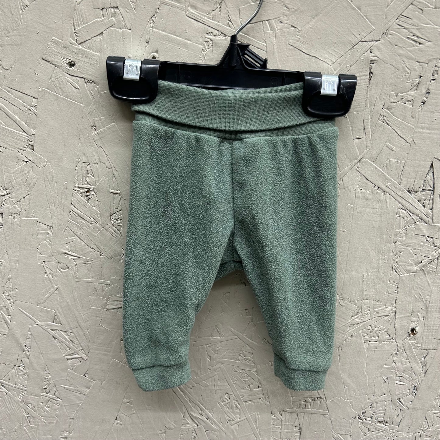 EUC H&M 0-1M Green Fleece Joggers