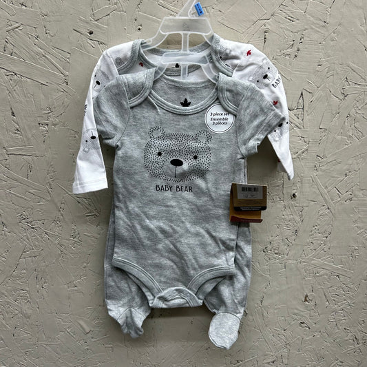 NWT Canadiana 0-3M 3Pc Grey & White Bear LS and SS Onesie and Pant Set