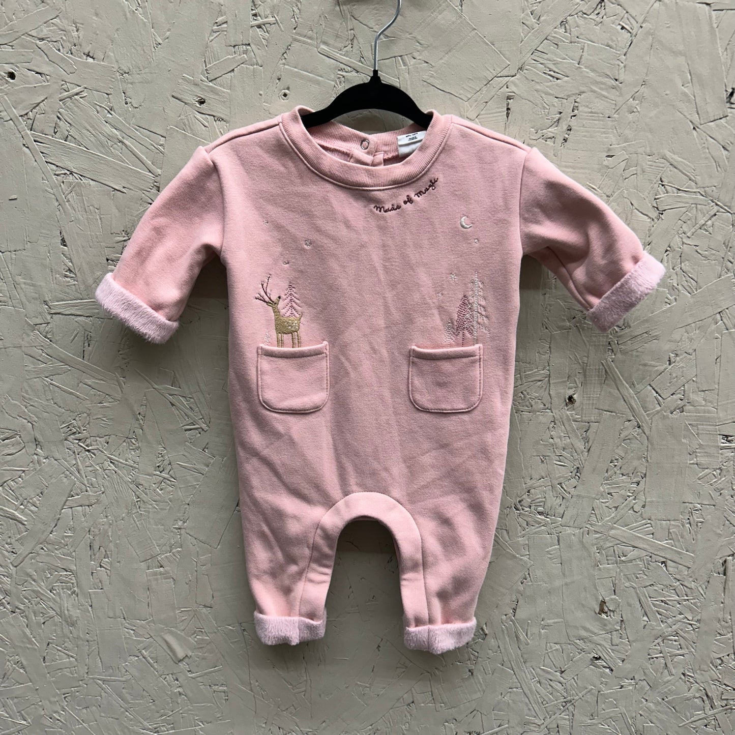 EUC Baby Gap 0-3M Pink LS Romper with Deer