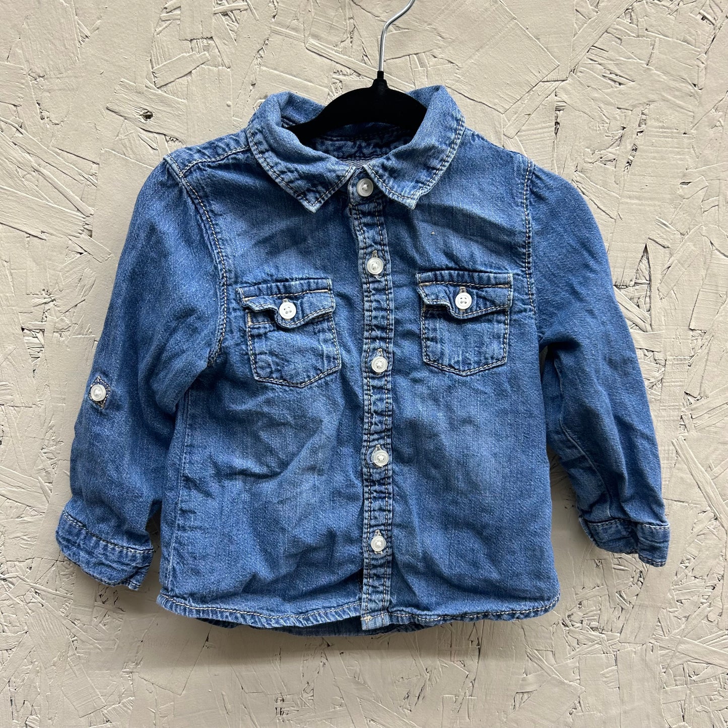 EUC JoeFresh 12-18M Chambray Button Up Shirt