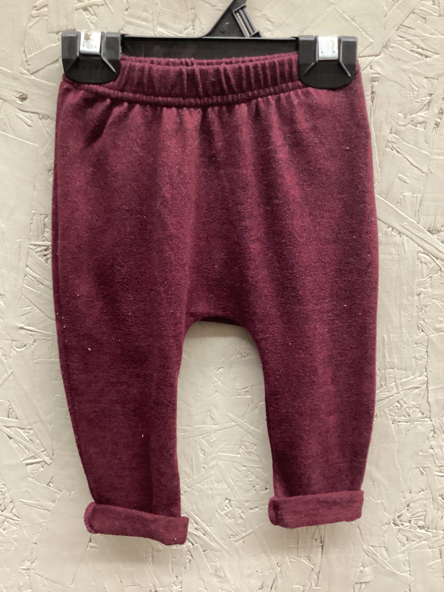 EUC Old Navy 6-12M Burgundy Sweatpants