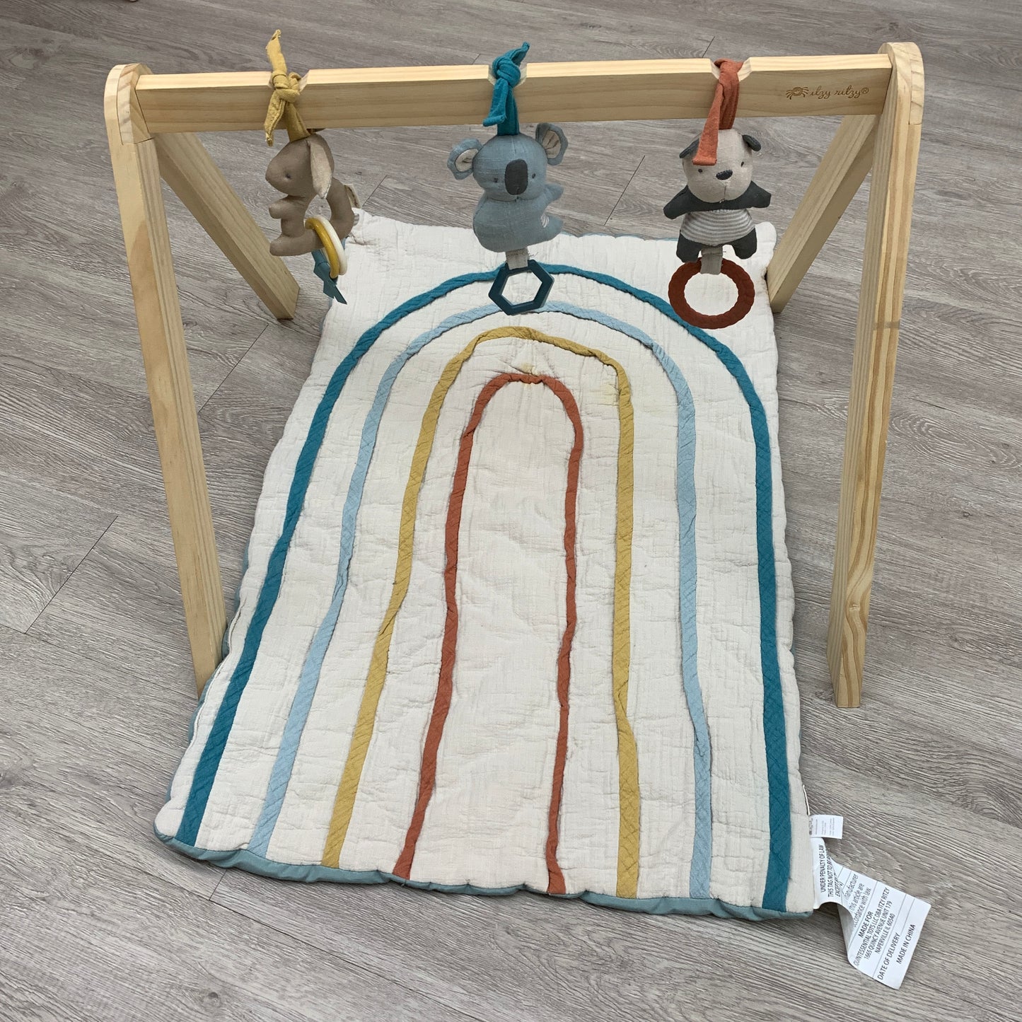 EUC Itzy Ritzy Wood Play Arch and Mat