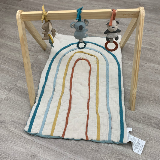 EUC Itzy Ritzy Wood Play Arch and Mat