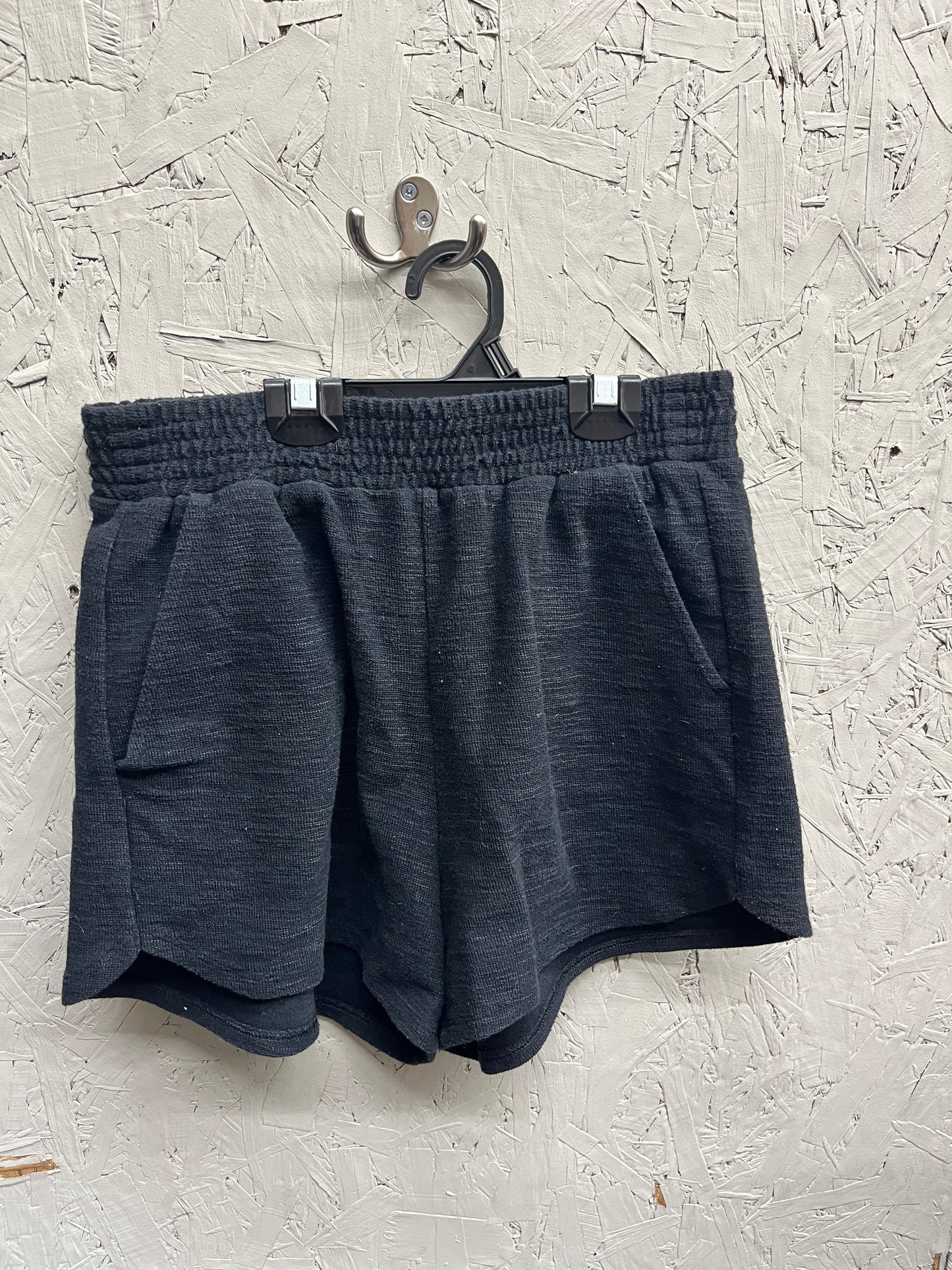 EUC Oldnavy S Black shorts