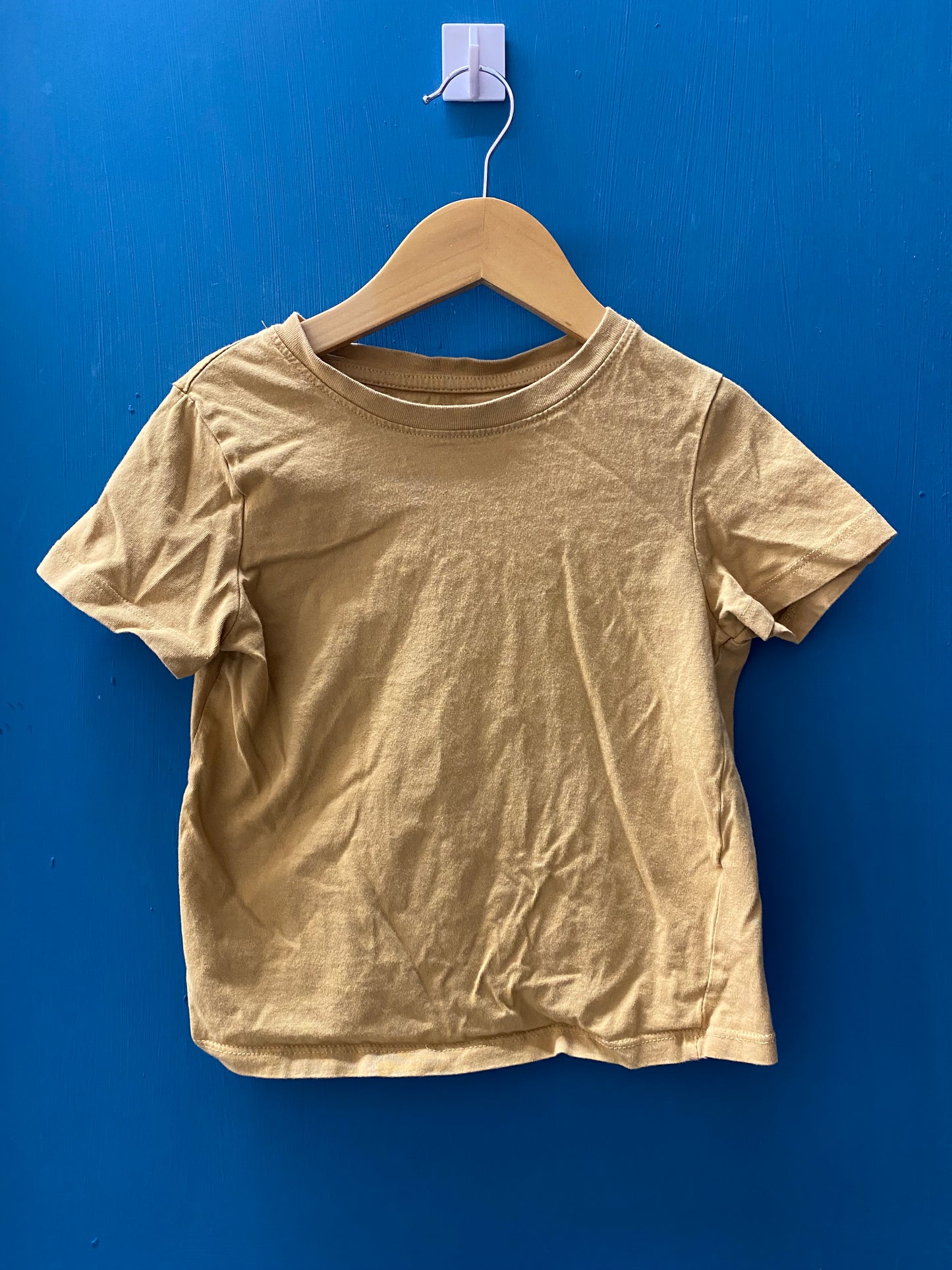 EUC H&M 2-4yr Gold T-Shirt