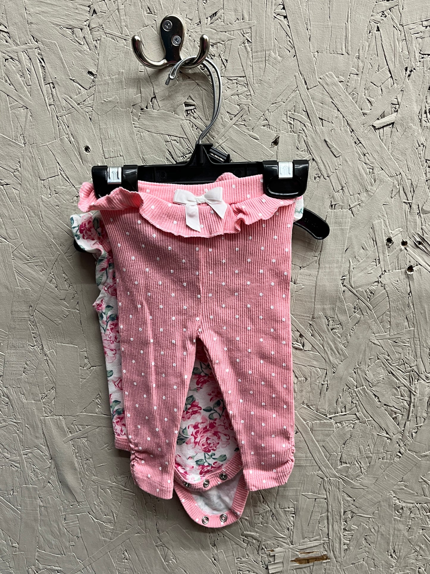 EUC Nicole Miller 6-9M Pink Floral SS Onesie and Pink Polka Dot Pants 2Pc Set