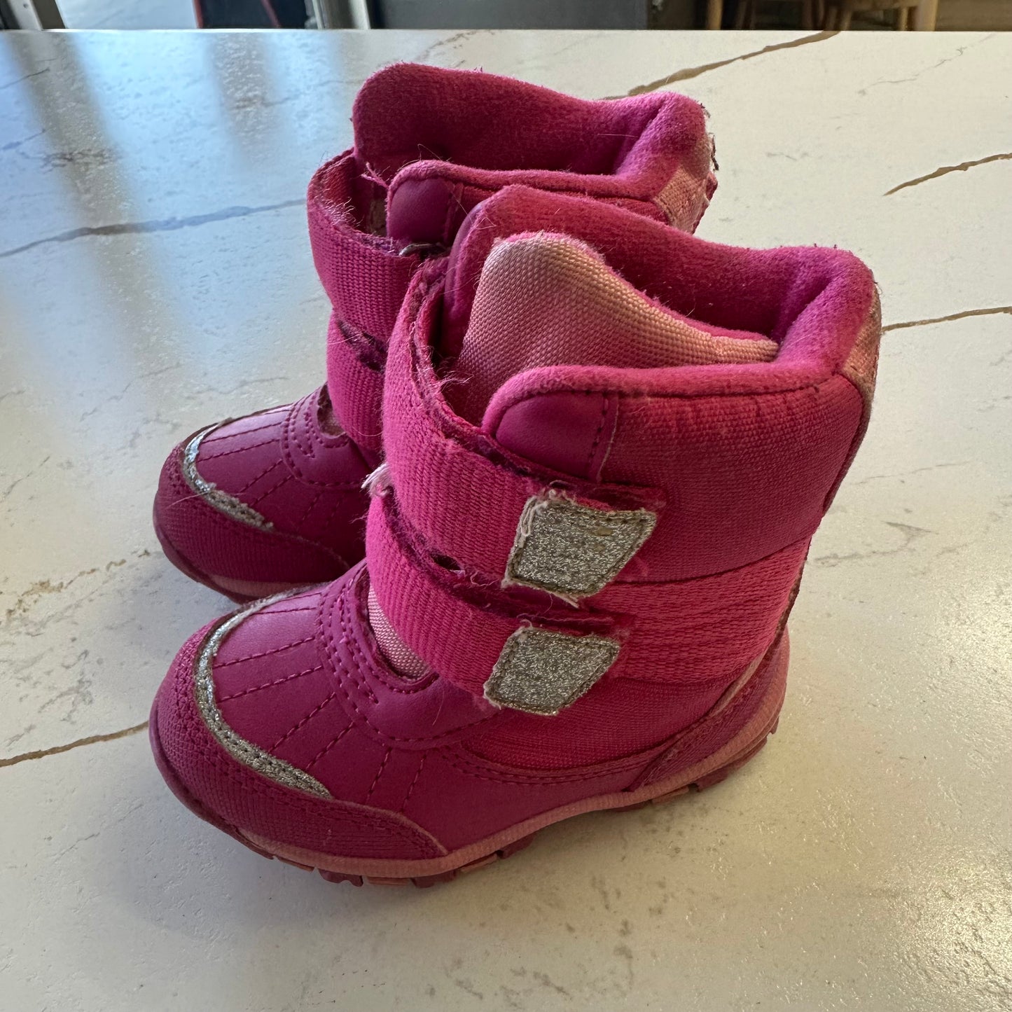 GUC Size 5 Pink Velcro Winter Boots