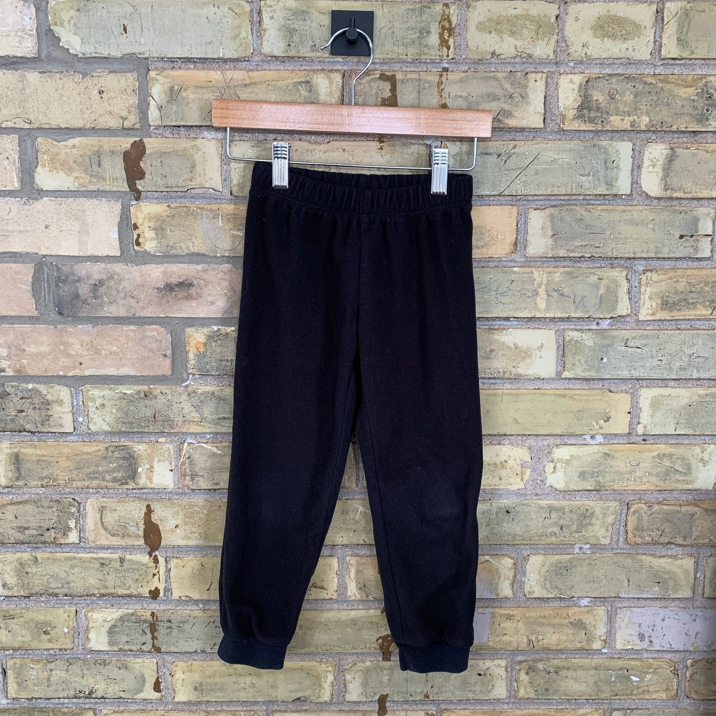 EUC Carter’s 4T Black Fleece Joggers