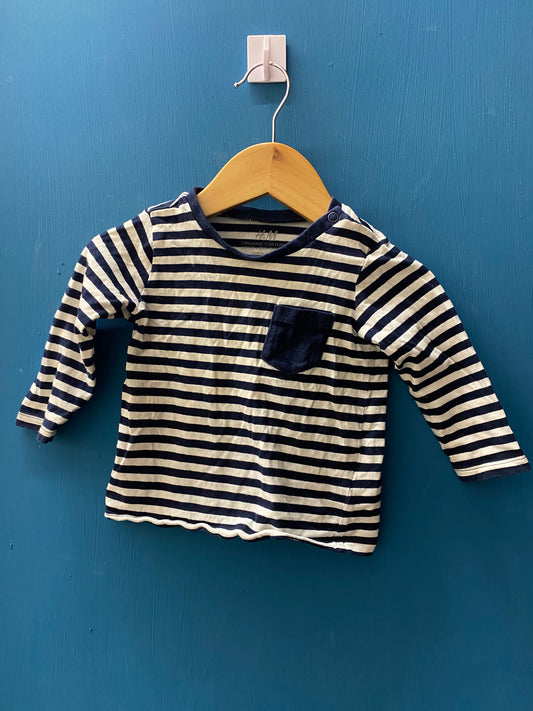 EUC H&M 4-6M Navy & White Striped LS Tshirt