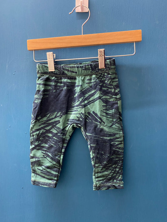 EUC Zara 6-9M Green & Navy Pants