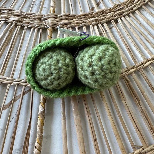 Crocheted Peas in a Pod