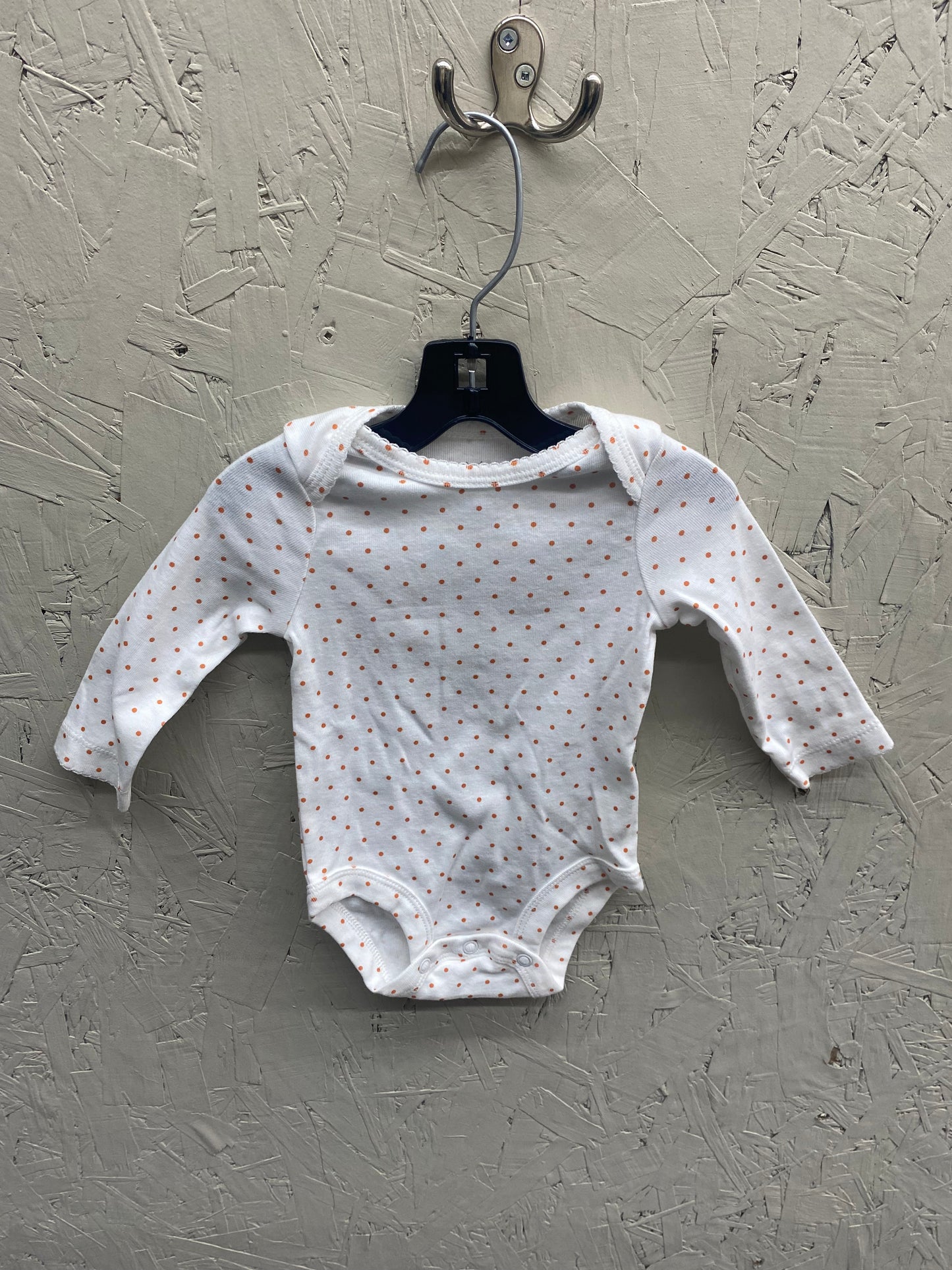 EUC carters 3m white LS onesie orange dots