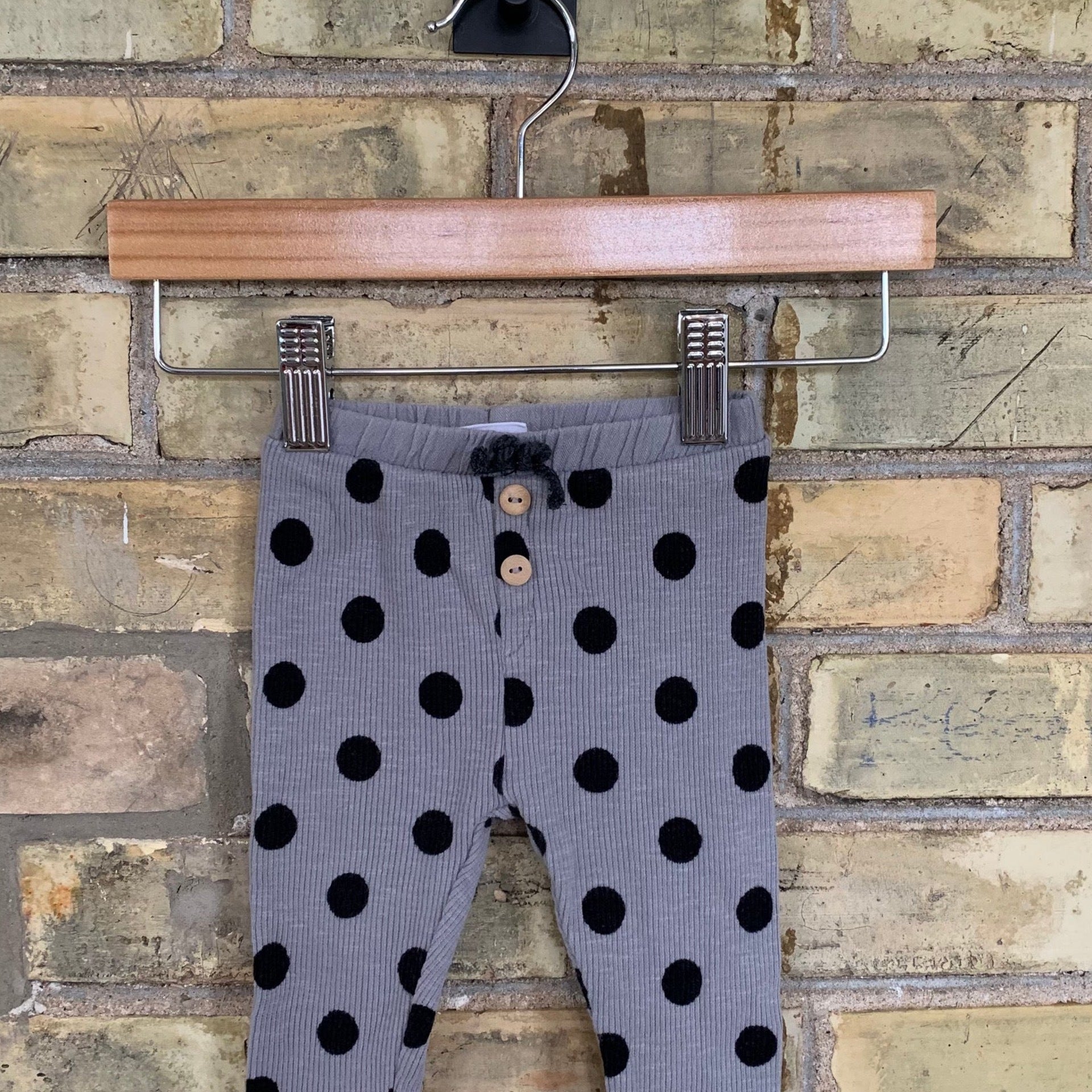 Zara 3-6M Grey & Black Polka Dot Leggings