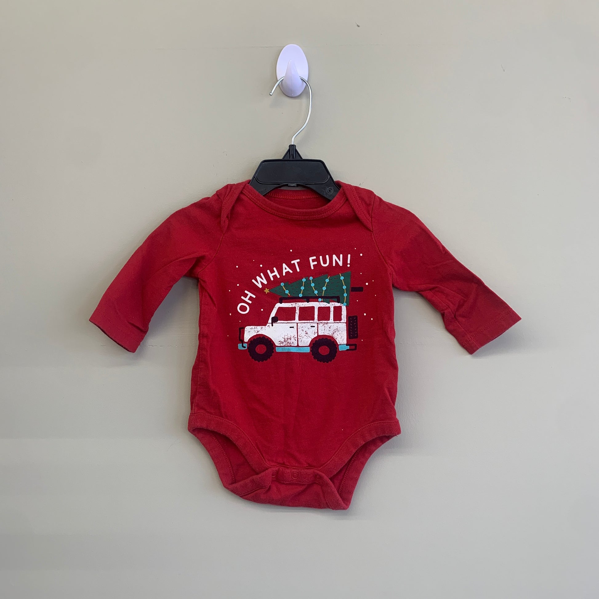 GUC Baby Gap 3-6M Red Christmas LS Onesie “Oh What Fun”