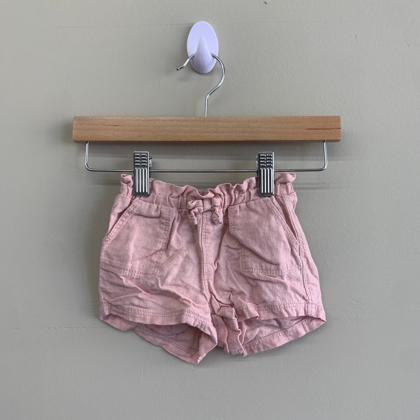 GUC Old Navy 3-6M Pink Shorts
