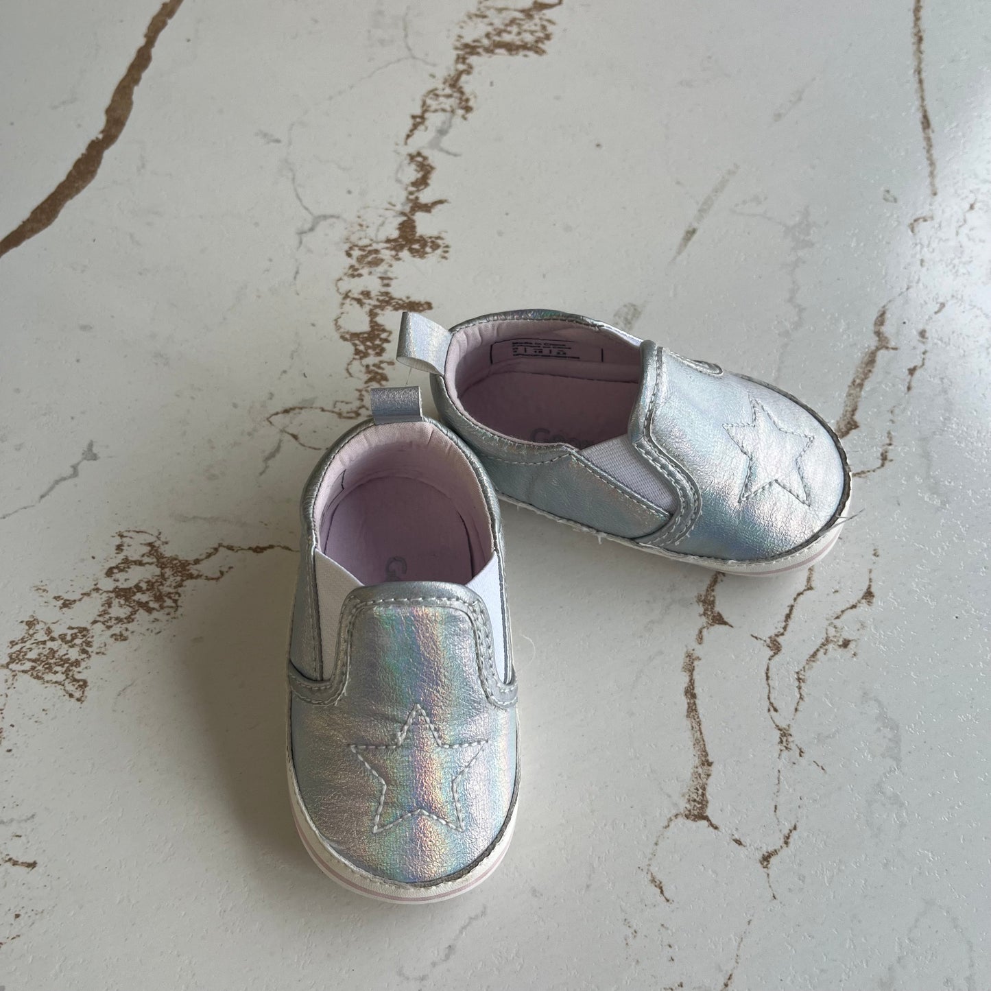 George 3 GUC holograph slip on shoes