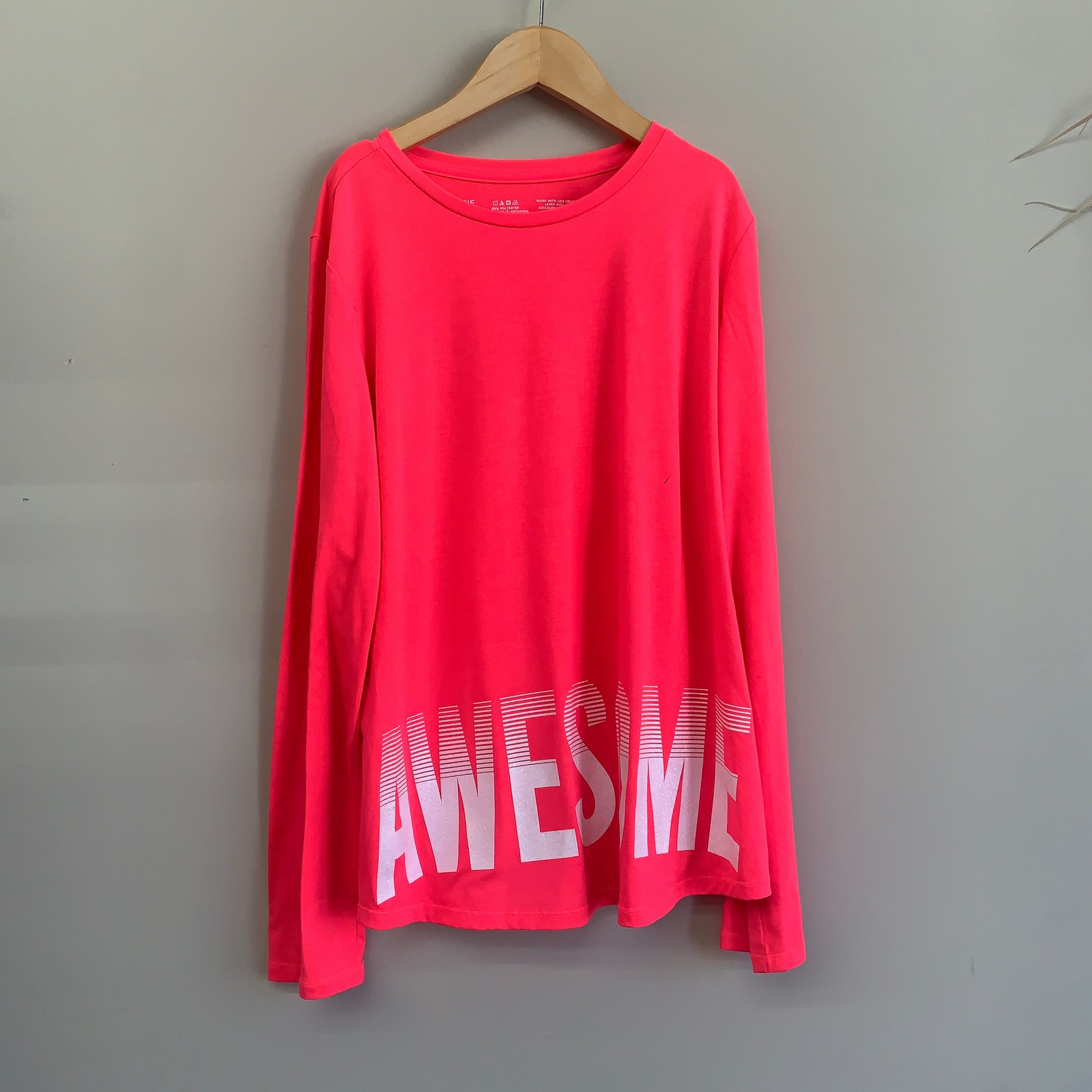 GUC athletic work XL pink LS top