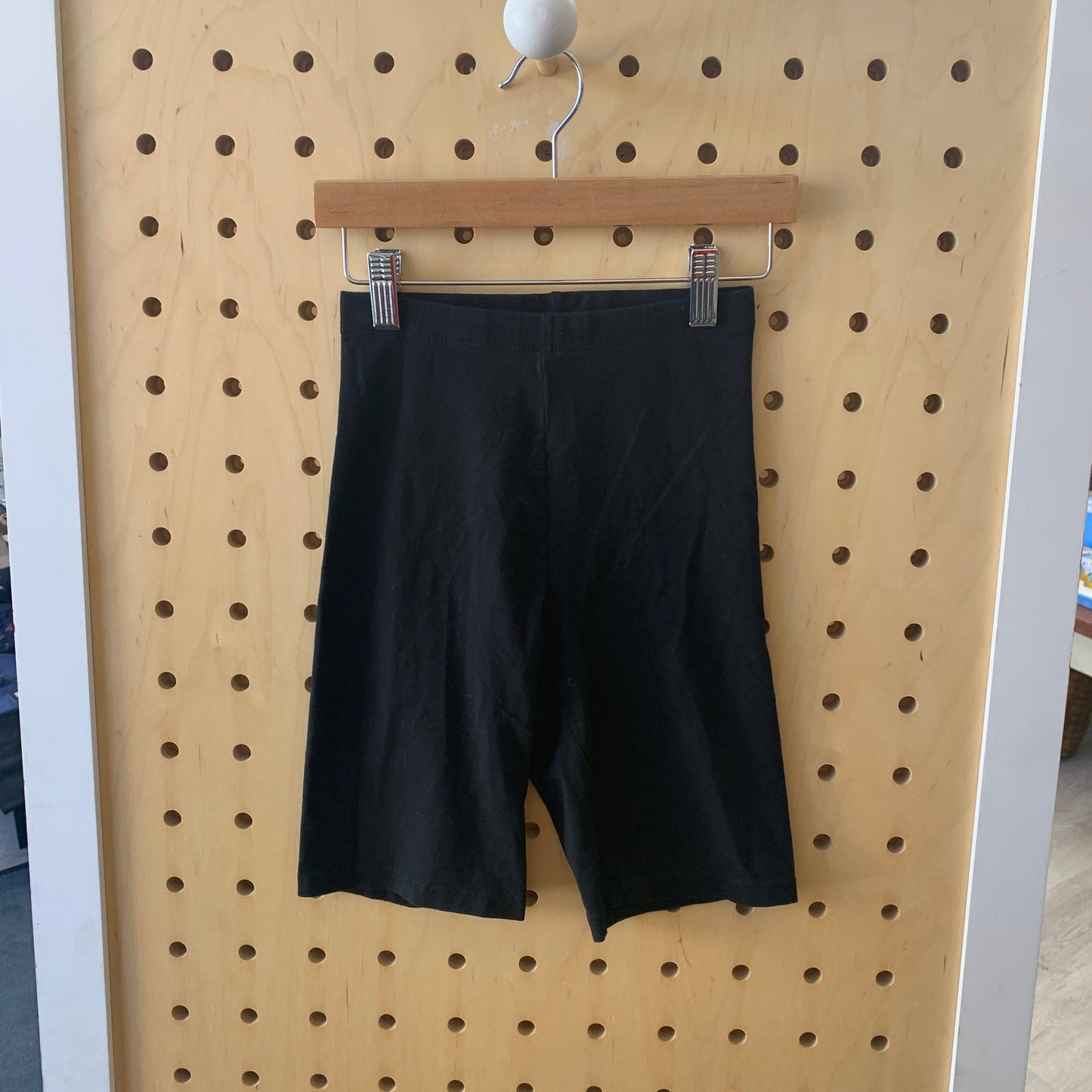 GUC H&M xs black shorts