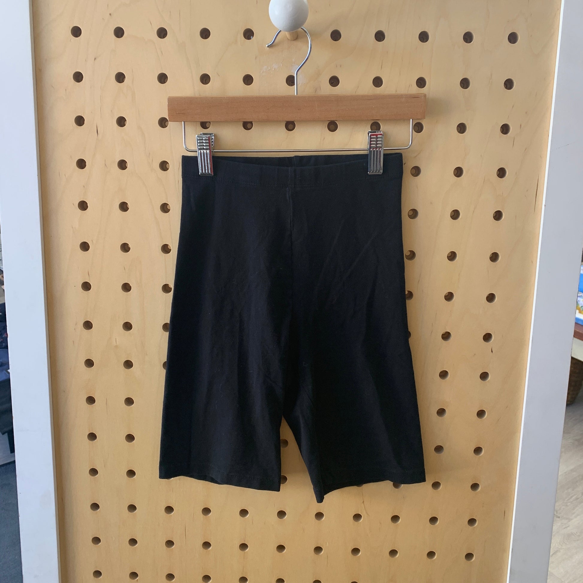 GUC H&M xs black shorts