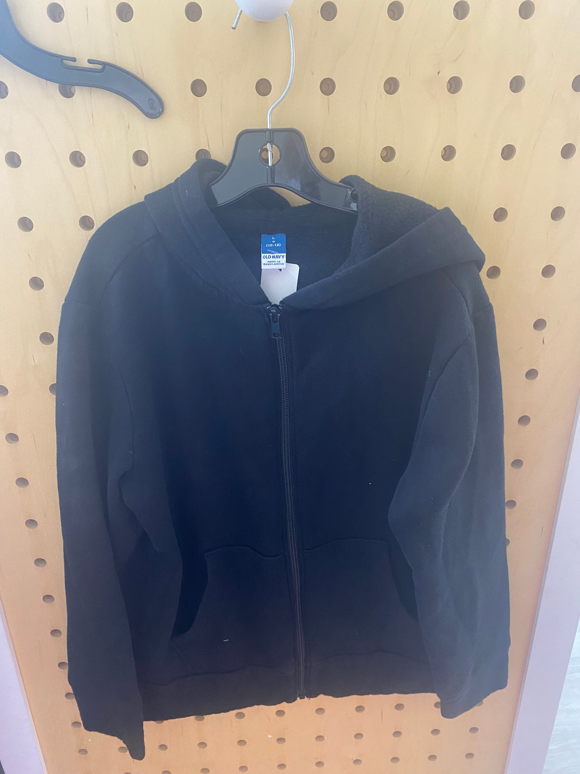 GUC Old navy 10-12 black zip-up hoodie