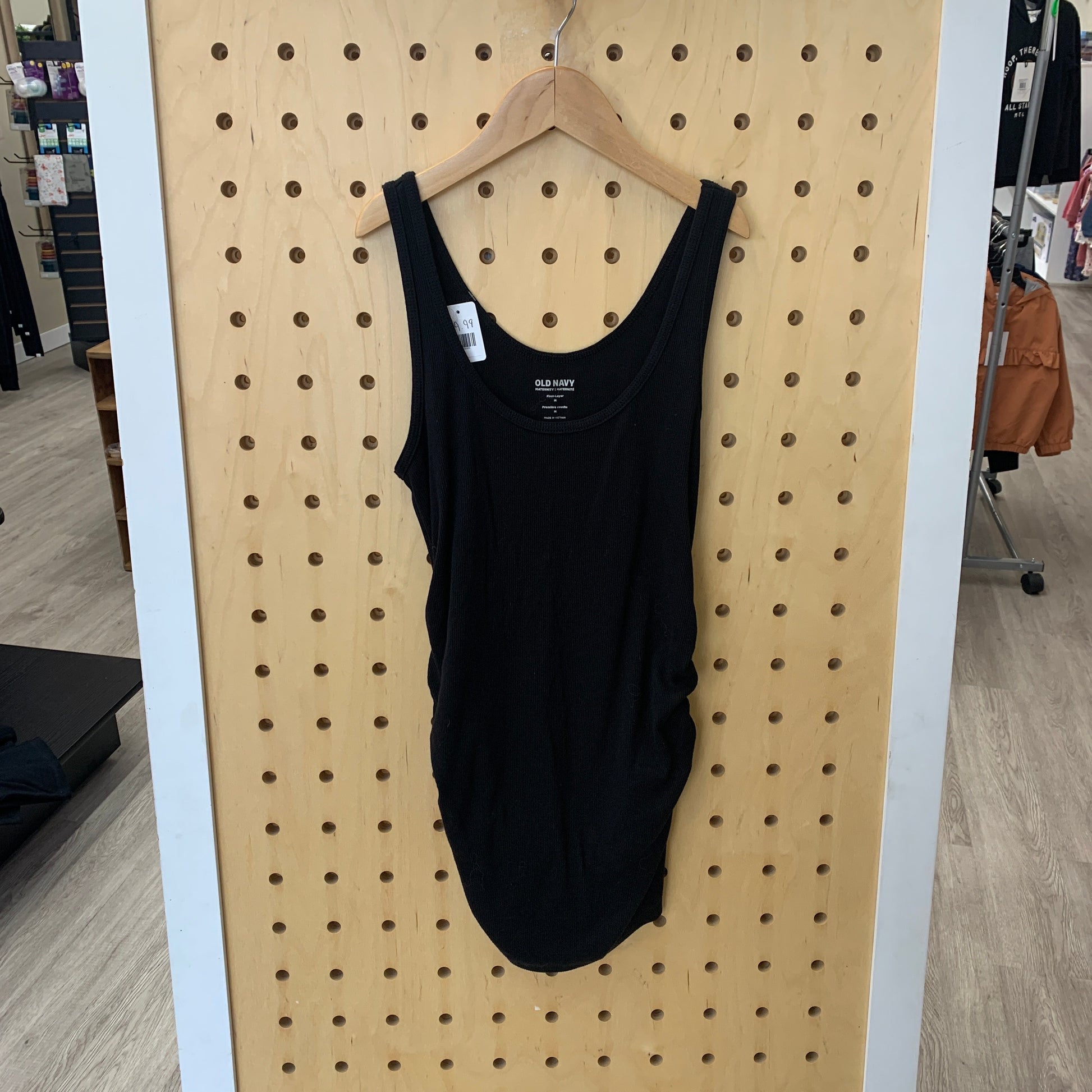 EUC Old Navy M Black Tank Top with Cinched Sides