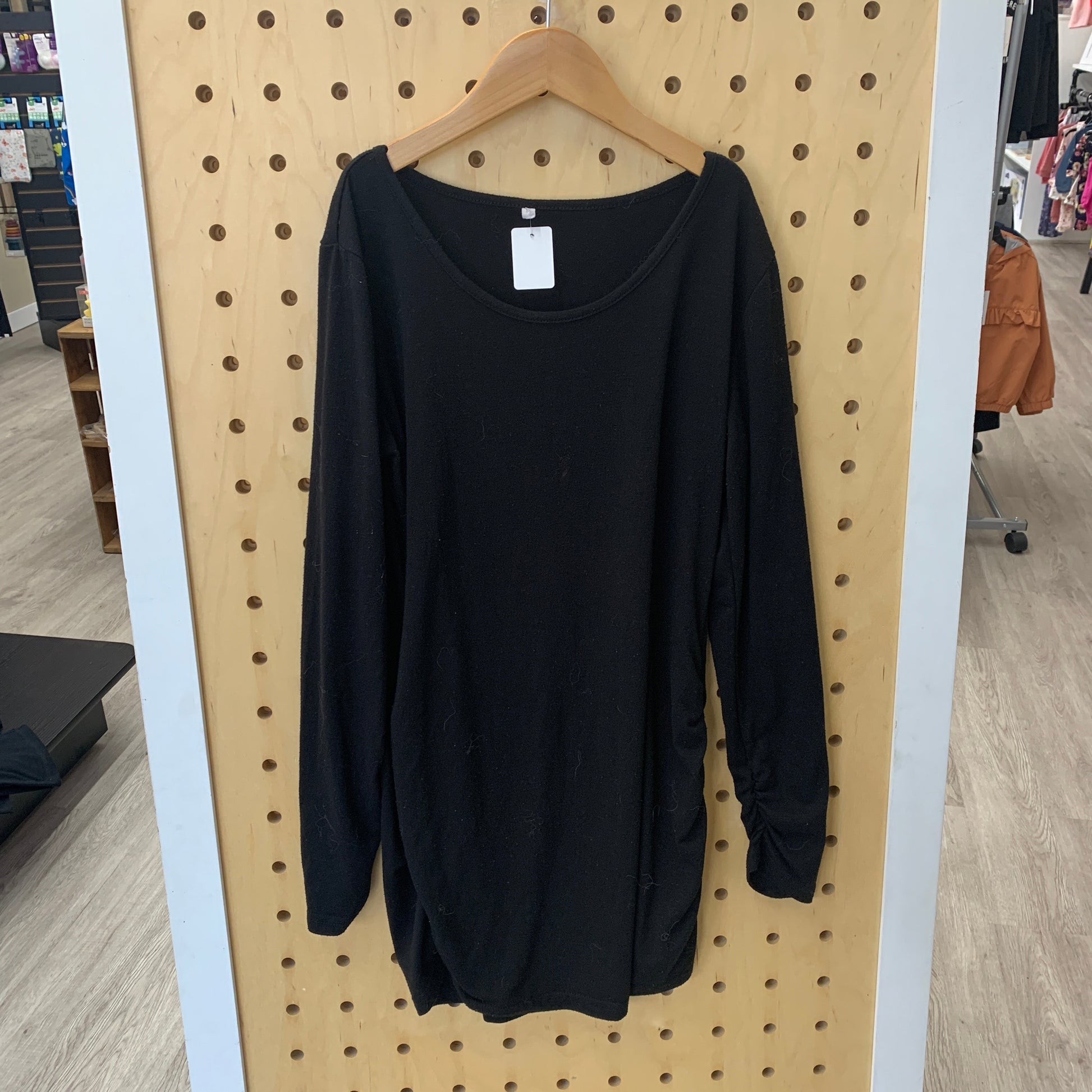 GUC no brand M black LS W cinched sides