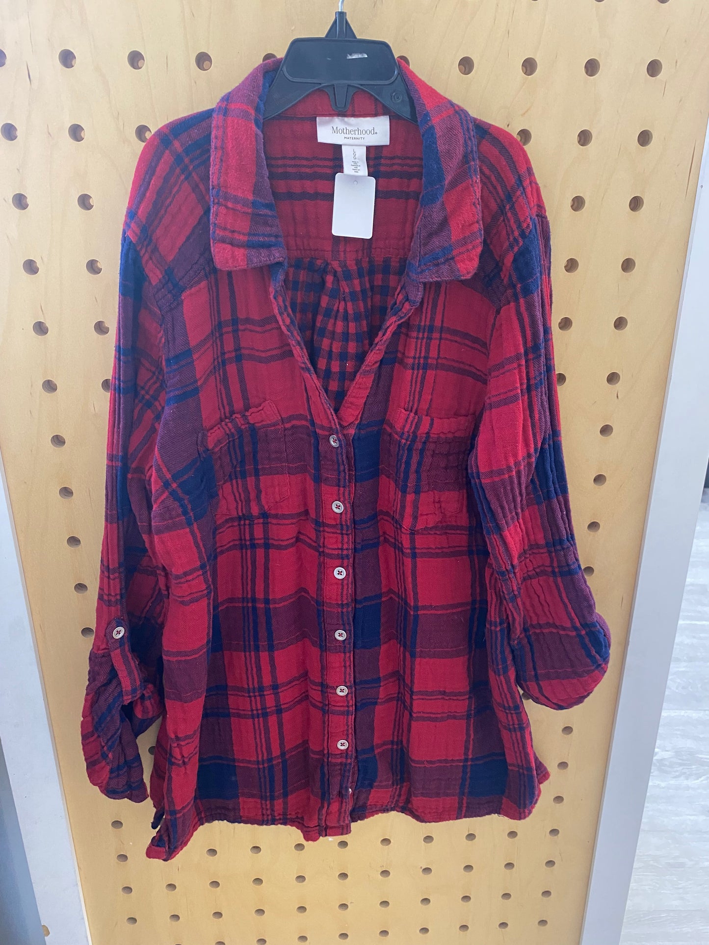 GUC motherhood L red+blue LS plaid top