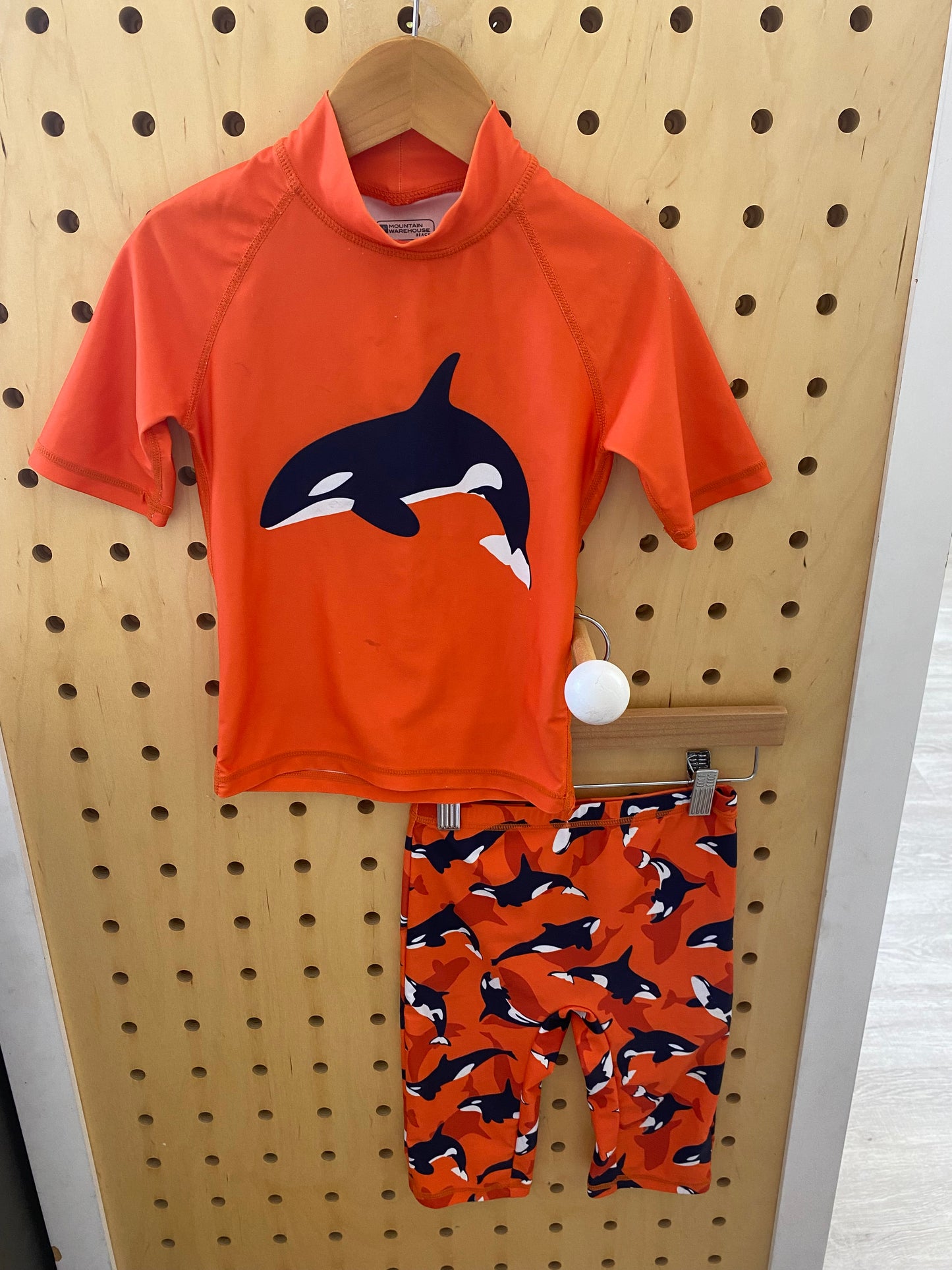 EUC  mountain warehouse 5-6 orange 2Pc swim top + shorts