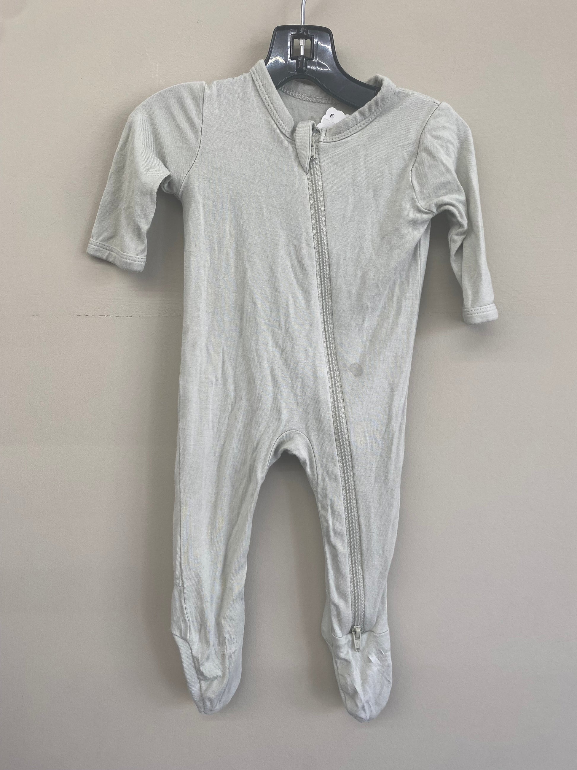 GUC Kyte baby NB Green zipper sleeper